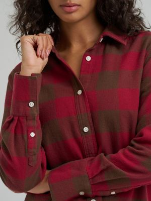 Women's Classic Button Down Shirt in Tibetan Red