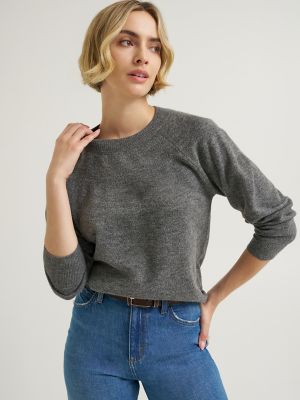 Women's Wool Blend Solid Sweater in Charcoal Heather