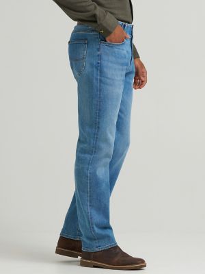 Men's Extreme Motion Athletic Tapered Leg Jean (Big & Tall) in Revival alternative view 3