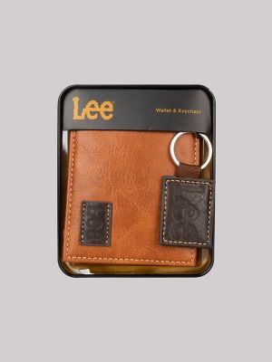 Men's Bifold Wallet with Stamped Logo Key Chain Gift Set in Cognac