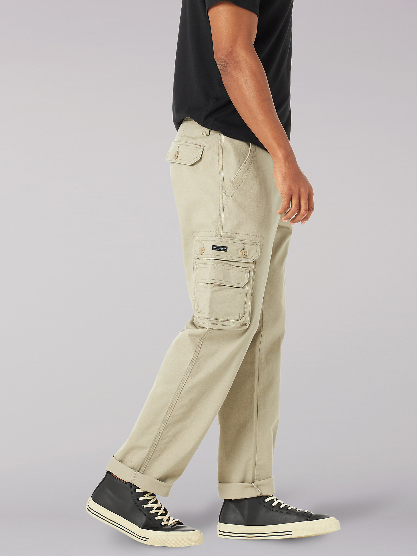 Men's Wyoming Relaxed Fit Cargo Twill Pant in Pebble alternative view 2