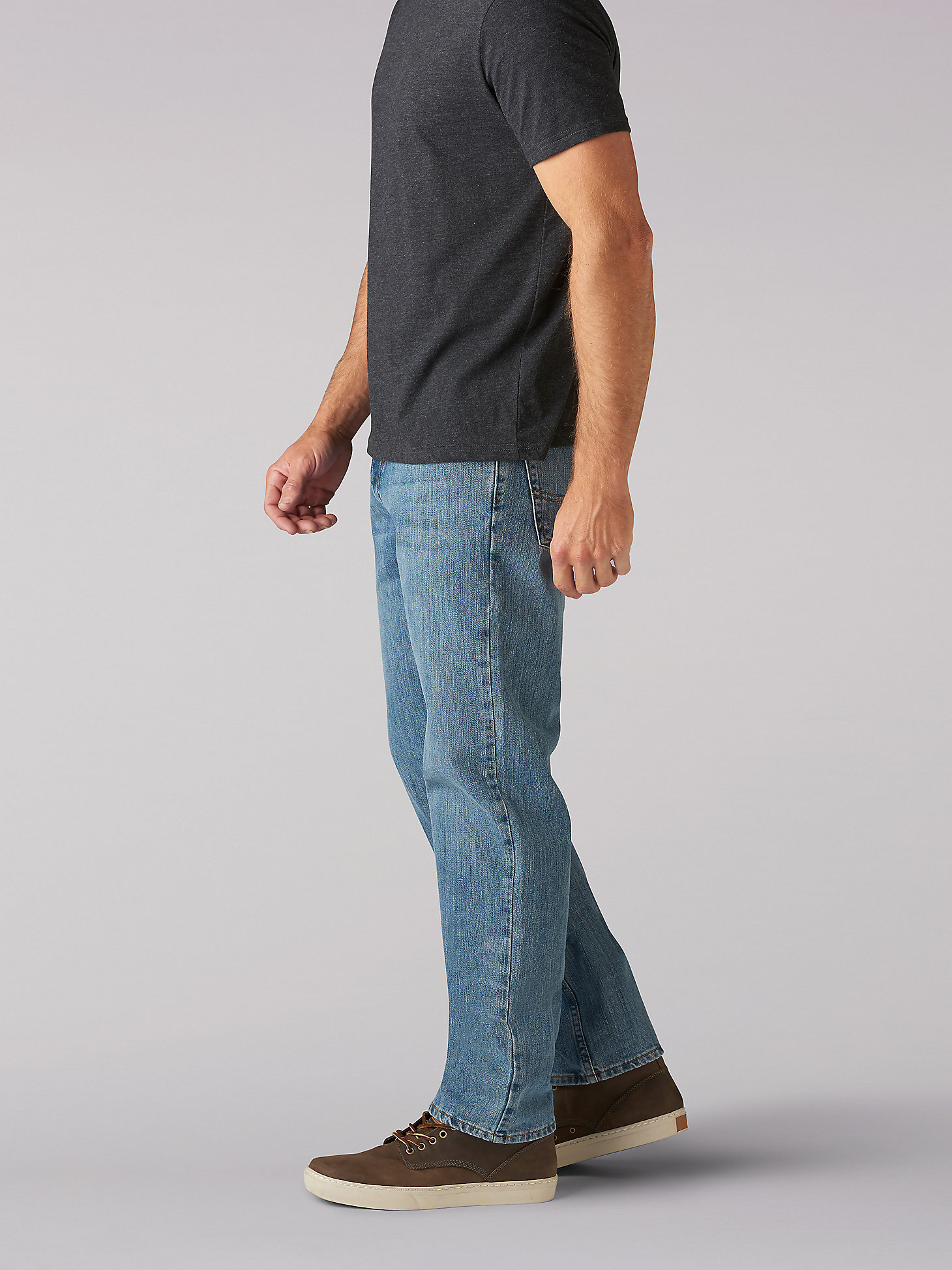 Men's Regular Fit Straight Leg Jeans in Dakota