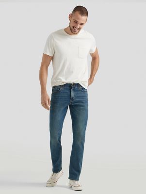 Men's Extreme Motion Straight Fit Tapered Leg Jean | Lee®