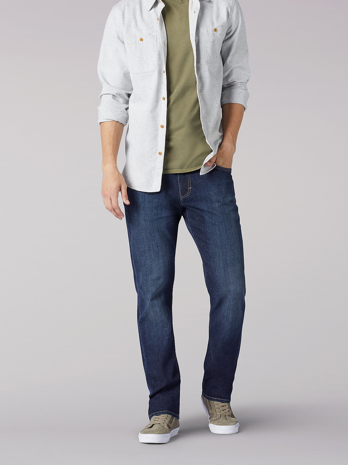 Men’s Extreme Motion Straight Fit Tapered Leg Jeans in Jaxson main view