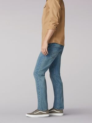 Men’s Extreme Motion Straight Fit Tapered Leg Jean Lee®