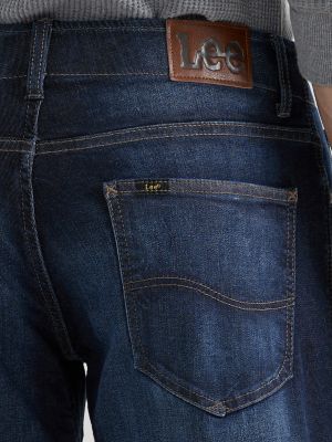 Extrm Mot Strght Fit Taper Leg Jean:Trip:31:34 alternative view 4