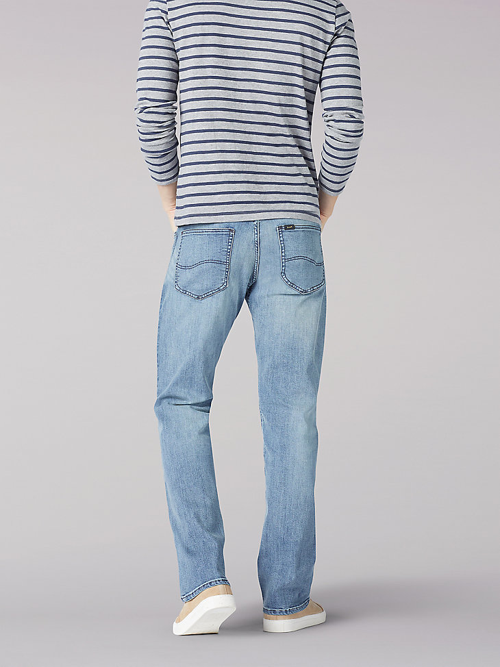 Men’s Extreme Motion Bootcut Jean in Theo alternative view