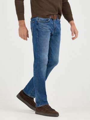 Men’s Extreme Motion Slim Straight Leg Jean