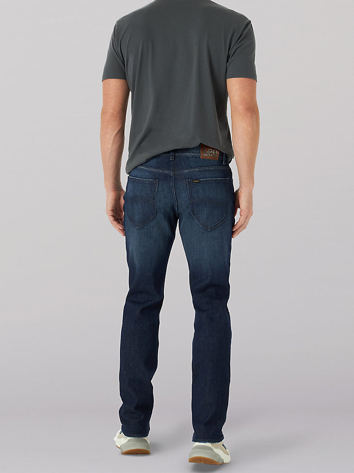 Men's Extreme Motion 4-Way Stretch Straight Tapered Jean in Counter Punch alternative view