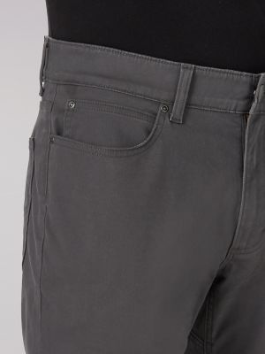 Men's Extreme Motion Super Soft Straight Fit Twill Jean