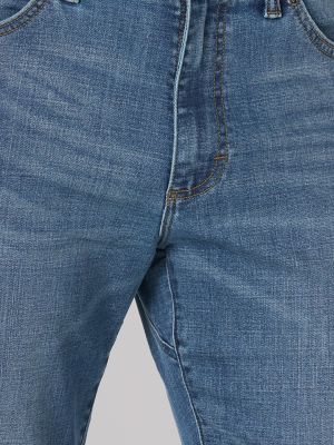 Men's Extreme Motion MVP Regular Straight Jean in Lenny alternative view 6