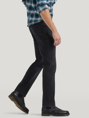 Men's Extreme Motion MVP Regular Straight Jean in Vintage Black
