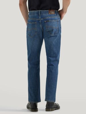 Men&rsquo;s Extreme Motion MVP Straight Fit Tapered Jean in King alternative view 2