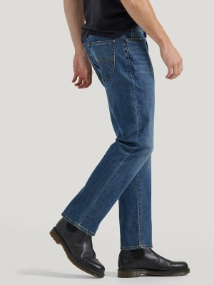 Men&rsquo;s Extreme Motion MVP Straight Fit Tapered Jean in King alternative view 3