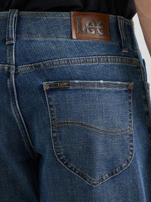 Men&rsquo;s Extreme Motion MVP Straight Fit Tapered Jean in King alternative view 4