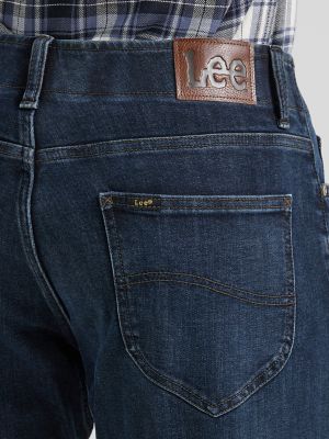 Men's Extreme Motion MVP Athletic Tapered Leg Jean in Executive