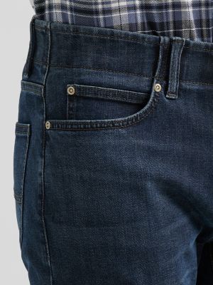 Men's Extreme Motion MVP Athletic Tapered Leg Jean in Executive