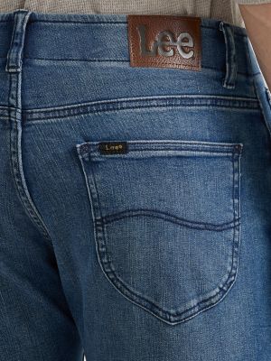 Men's Extreme Motion MVP Slim Straight Jean in Soar alternative view 5