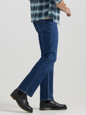 Men's Legendary Regular Bootcut Jean in Infinite alternative view 3