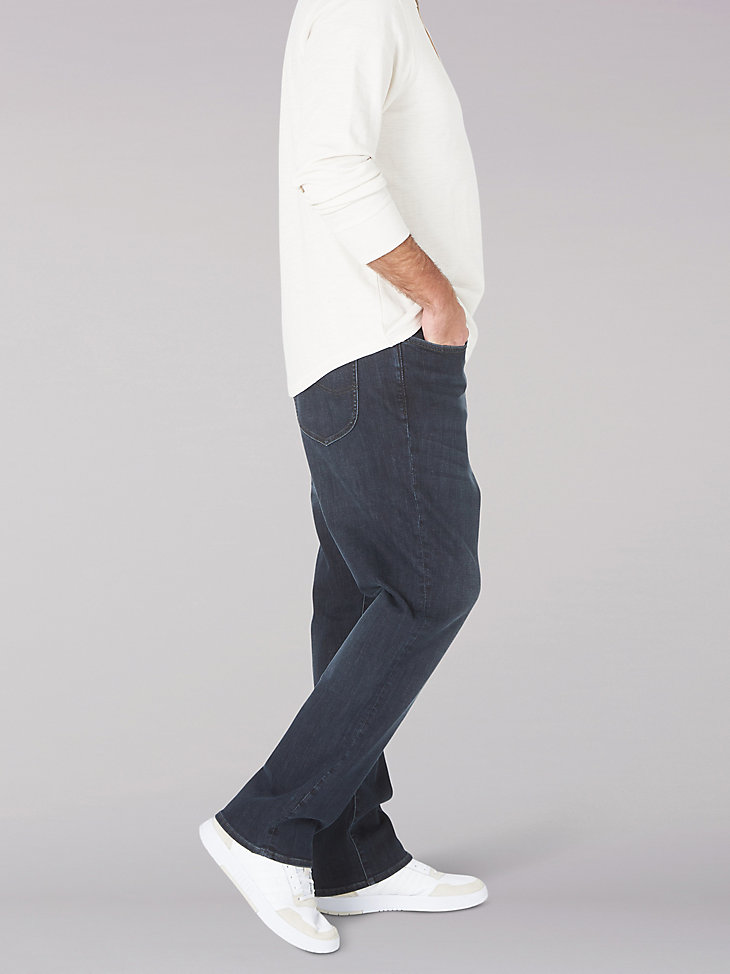 Men's Extreme Motion MVP Straight Fit Tapered Jean (Big & Tall) in Sebastian alternative view 2