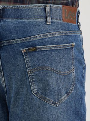 Men's Extreme Motion MVP Relaxed Straight Jean (Big & Tall) in King alternative view 4