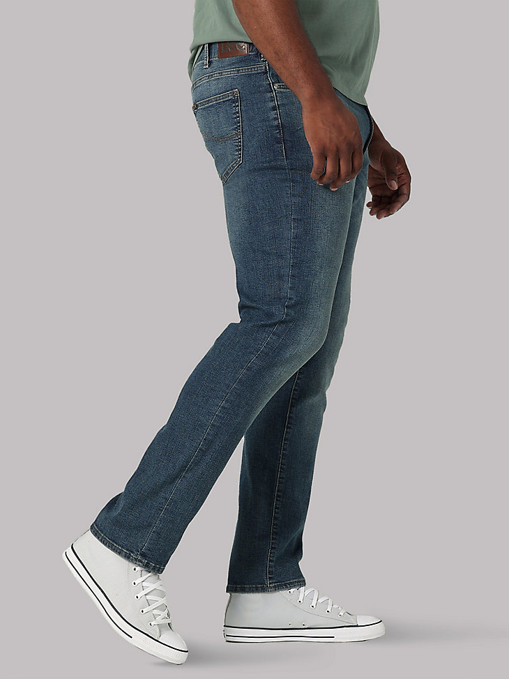 Men’s Extreme Motion Relaxed Jean (Big&Tall) in Mega alternative view 2