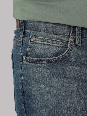 Men’s Extreme Motion Relaxed Jean (Big & Tall)