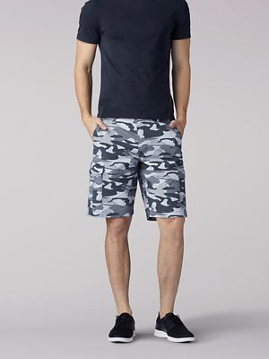 Men's Extreme Motion Swope Cargo Short in Graphite Camo