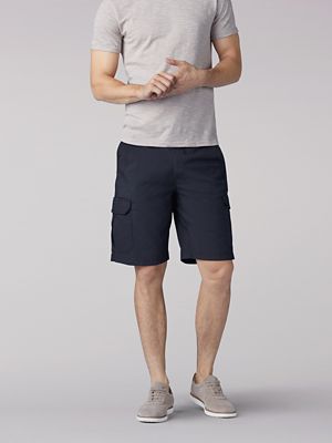 Men's Extreme Motion Crossroad Cargo Shorts in Black