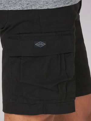 Men's Extreme Motion Carolina Cargo Short in Black alternative view 3