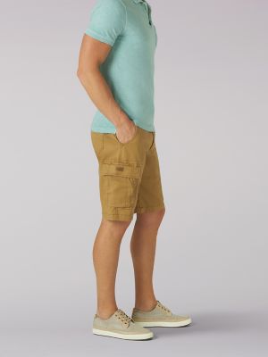 Men's Extreme Motion Carolina Cargo Short in Bourbon alternative view 2