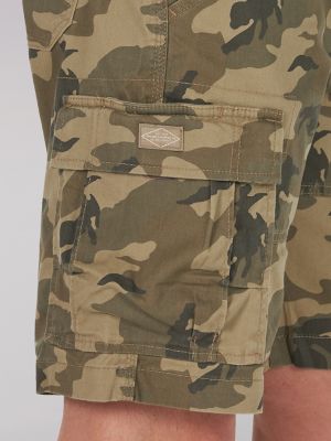 Men's Extreme Motion Carolina Cargo Short in Native Camo alternative view 3