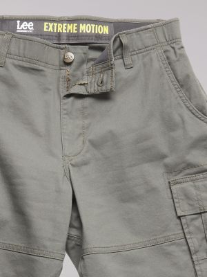 Men's Extreme Motion Carolina Cargo Short in Sagebrush alternative view 4