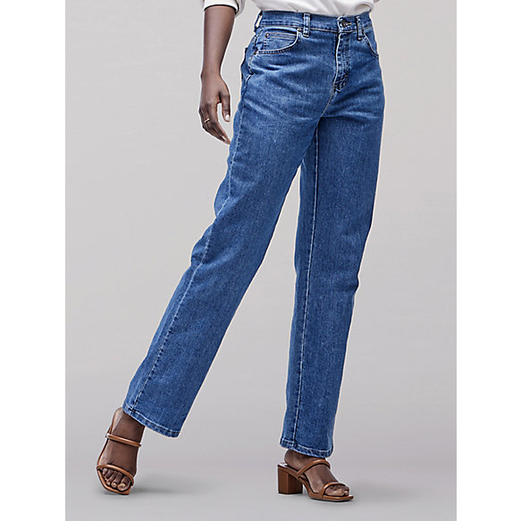Relaxed Fit Straight Leg Stretch Jean | Shop Womens Jeans at Lee