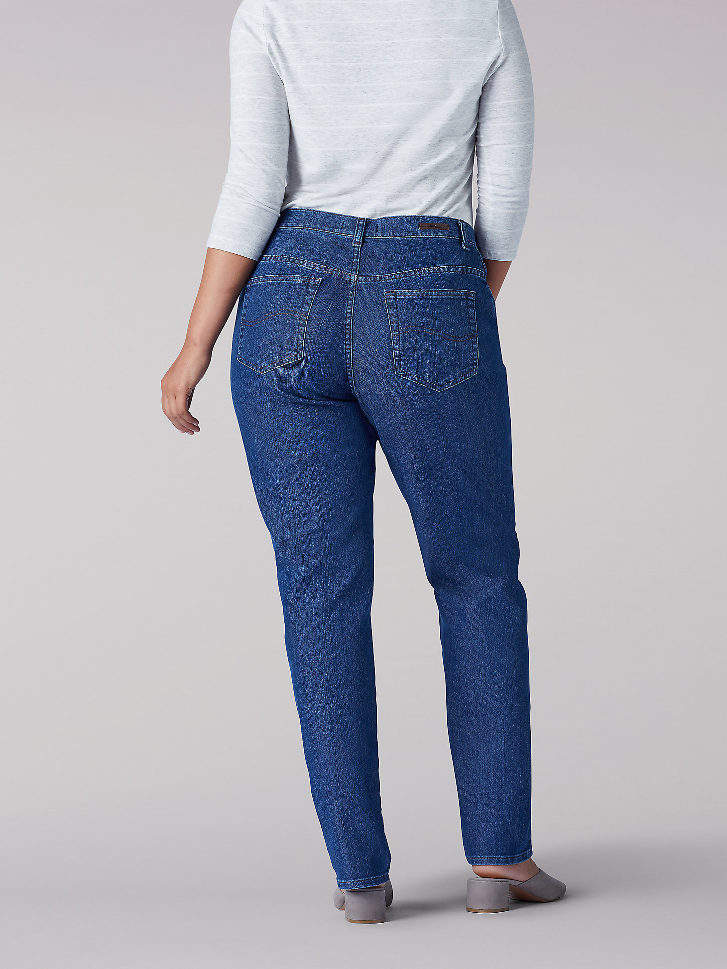 Women’s Original Relaxed Fit Straight Leg Jeans (Plus) in Premium Rinse alternative view 1