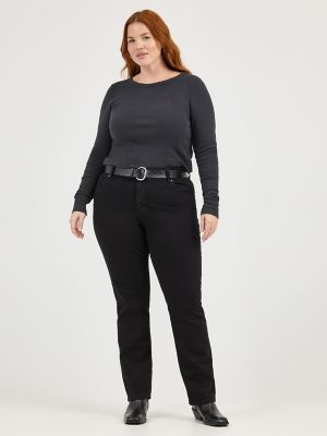 Women&rsquo;s Stretch Relaxed Fit Straight Leg Jean (Plus) in Black Onyx main view