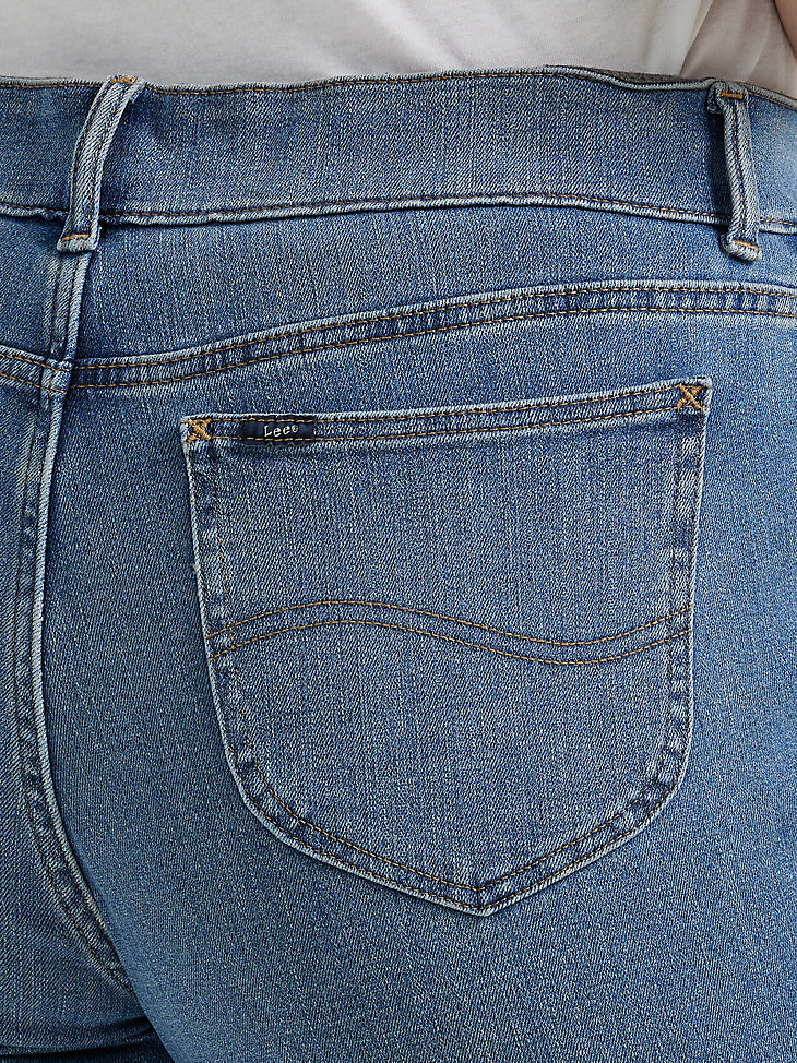 Women's Ultra Lux Comfort Slim Straight Jean (Plus) in Junction alternative view 5