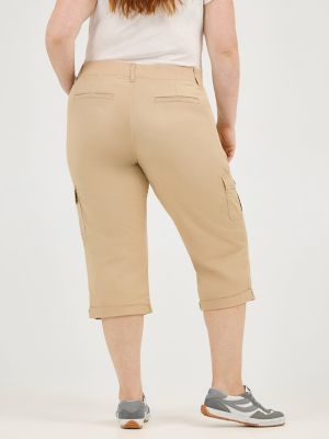 Women’s Relaxed Fit Austyn Cargo Capri (Plus) in Café alternative view 2