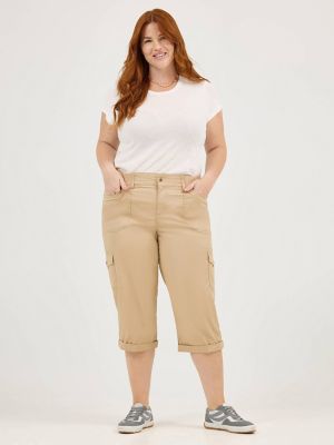 Women’s Relaxed Fit Austyn Cargo Capri (Plus) in Café alternative view 6