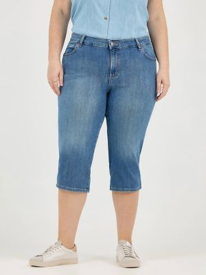 Women’s Relaxed Fit Capri (Plus) in Soar alternative view