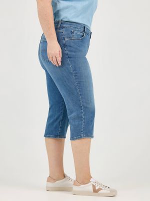 Women’s Relaxed Fit Capri (Plus) in Soar alternative view 3