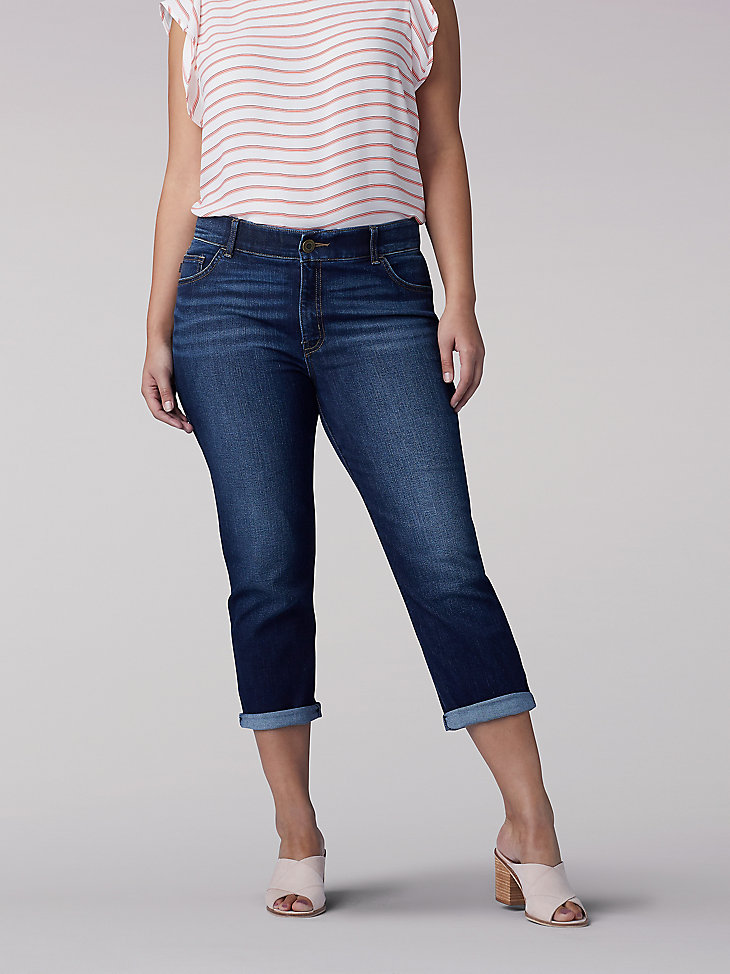 LEE Womens Plus Size Flex Motion Regular Fit 5 Pocket Capri Jean 