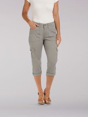 Women's Relaxed Fit Austyn Cargo Capri | Women's Capris & Crops | Lee®