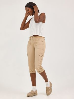 Women’s Relaxed Fit Austyn Cargo Capri in Cafe