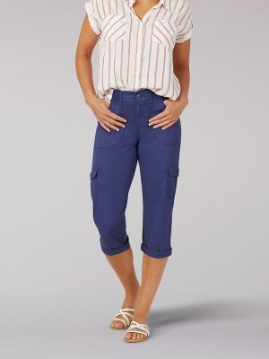 Lee 112328967 Flex-To-Go Relaxed Fit Cargo Capris in Pansy