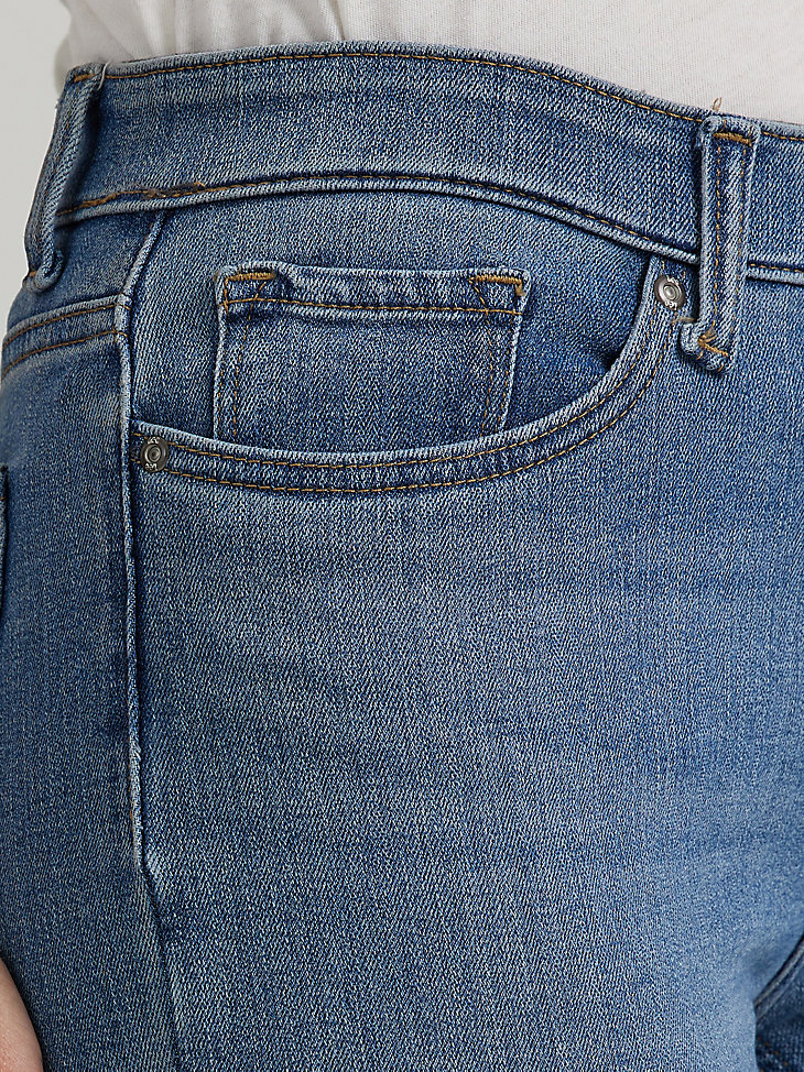 Women's Ultra Lux Comfort Slim Straight Jean in Junction alternative view 4