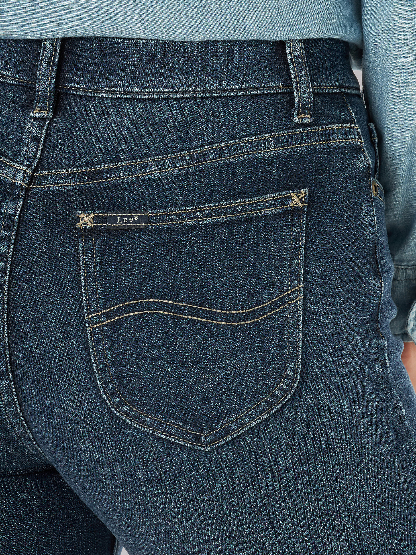 Women's Ultra Lux Comfort Slim Straight Jean (Petite) in Celestial alternative view 3