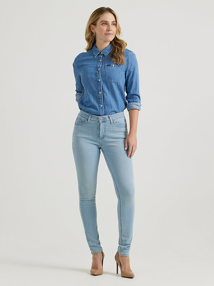 Women's Ultra Lux Comfort Slim Fit Skinny Jean in Jetstream alternative view