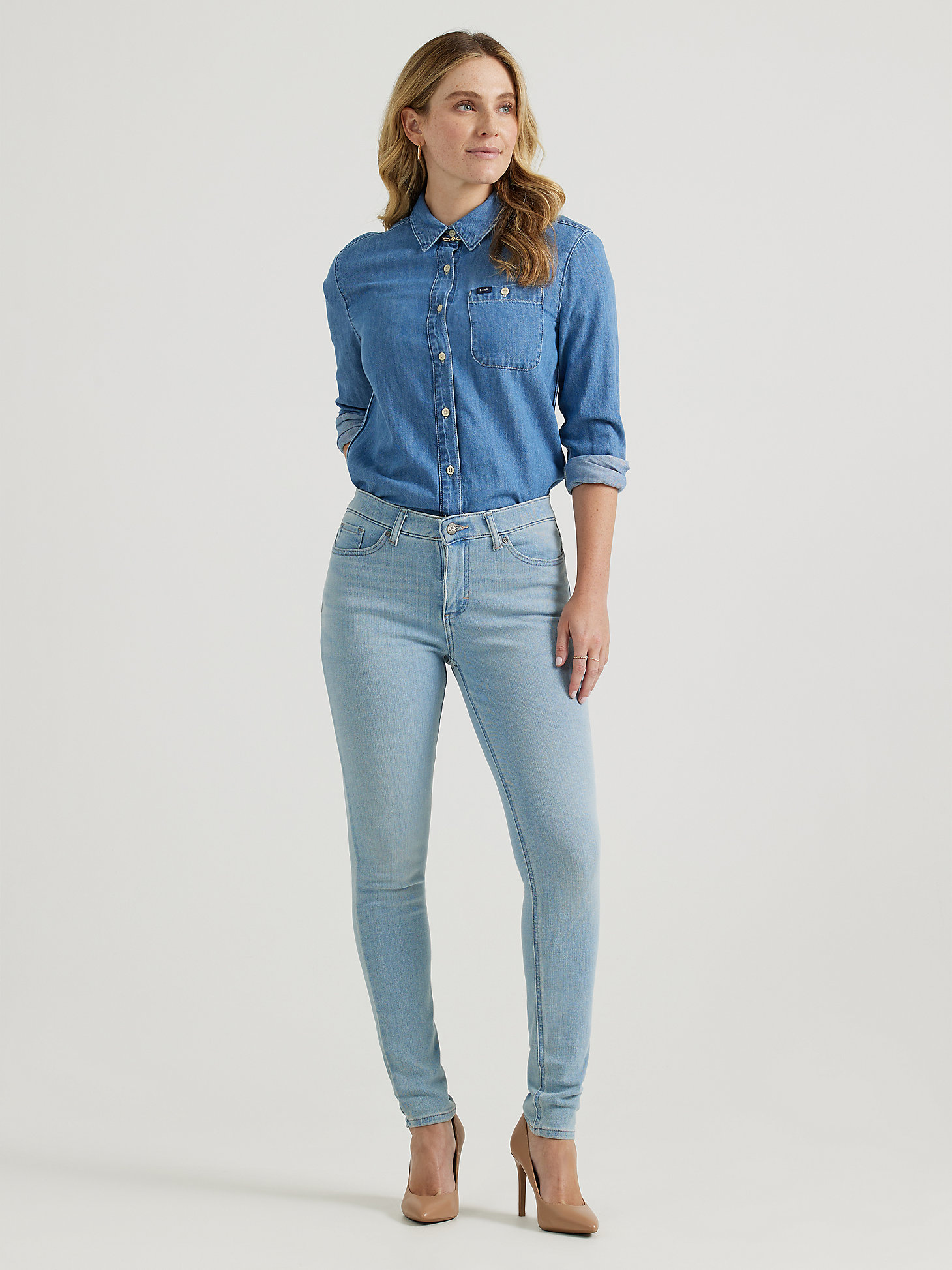 Women's Ultra Lux Comfort Slim Fit Skinny Jean in Jetstream alternative view 1