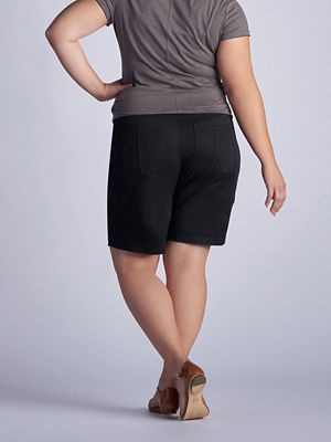 Women’s Relaxed Fit Avey Knitwaist Cargo Bermuda (Plus) in Black alternative view